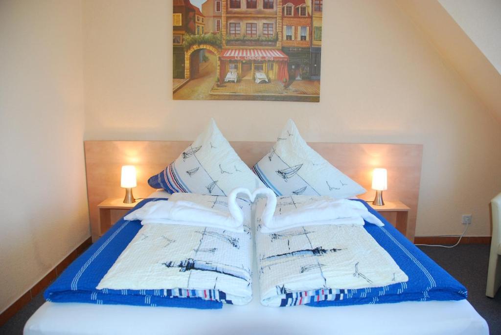 Hotel Norden Norddeich Rum bild